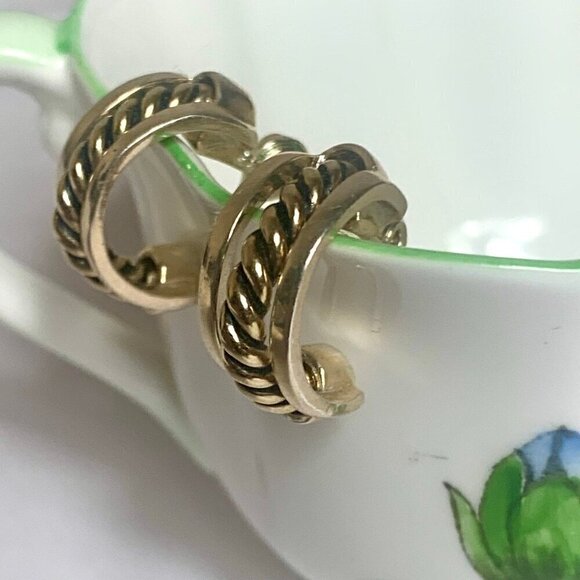 Vintage Monet Gold Tone Clip On Earrings - Picture 2 of 9